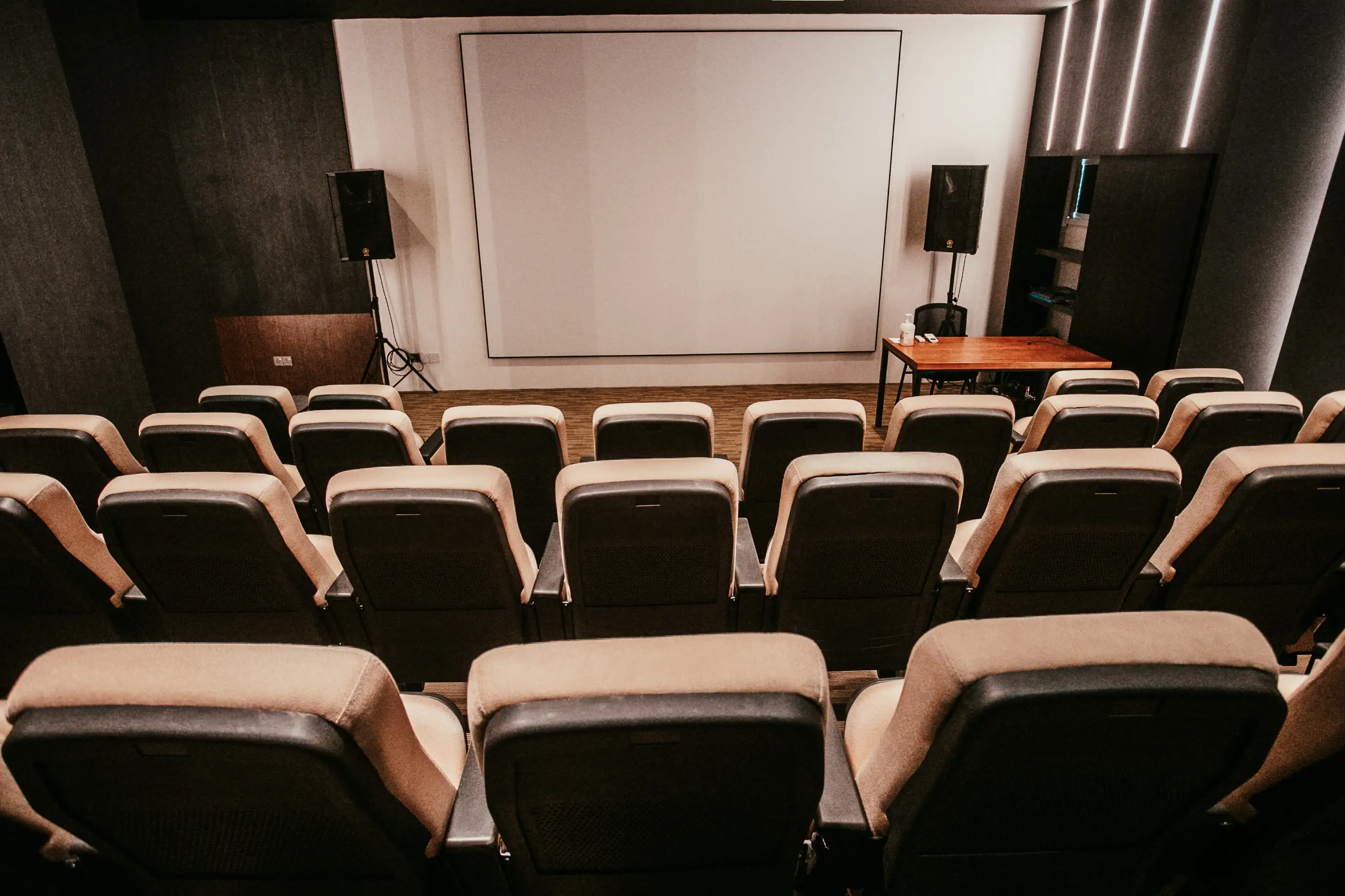 aru-suite-slider-img-5